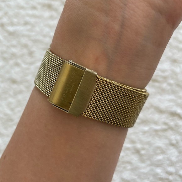 Rosefield Mercer Gold Mesh watch 38mn - Picture 12 of 15